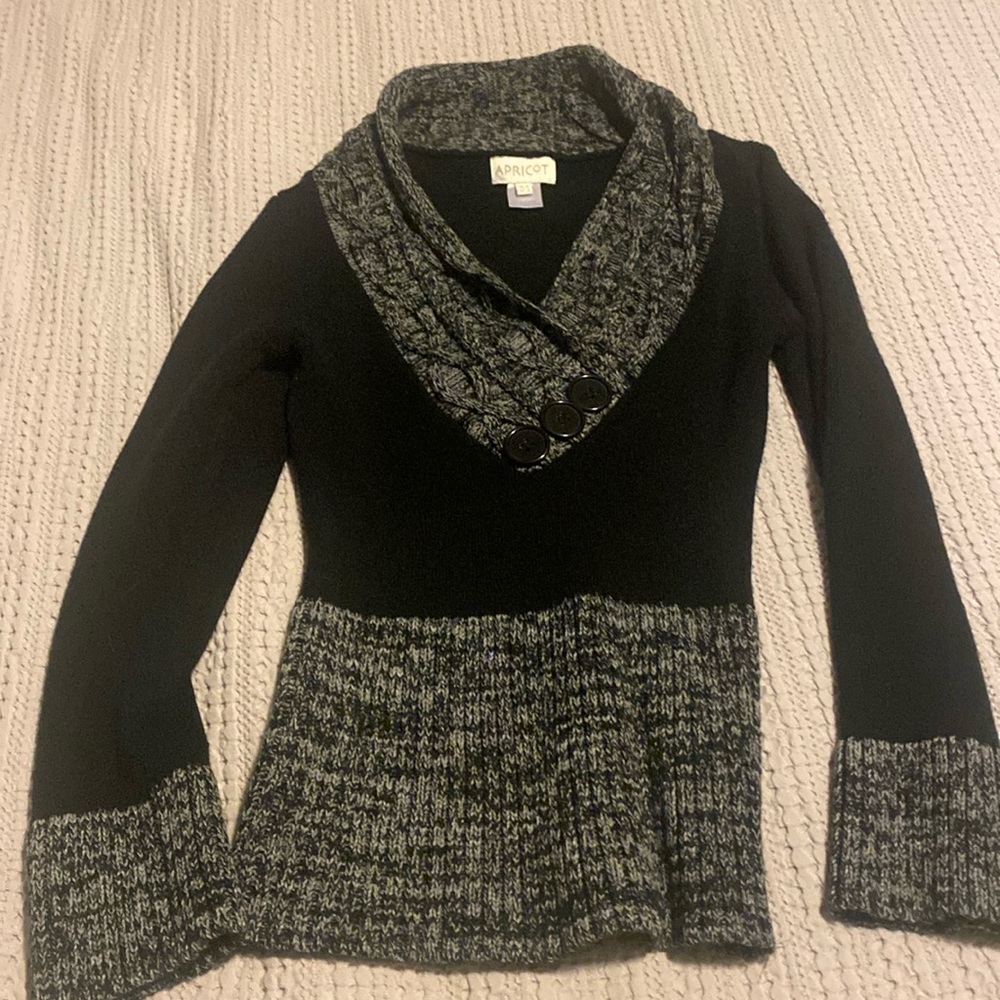 V-neck sweater